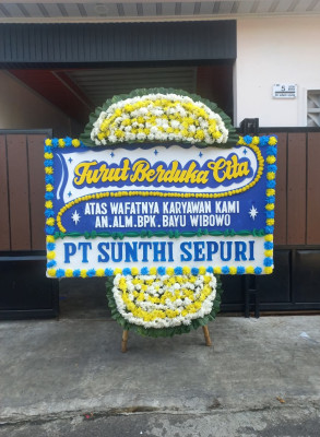 Papan Bunga Duka di Karangtejo